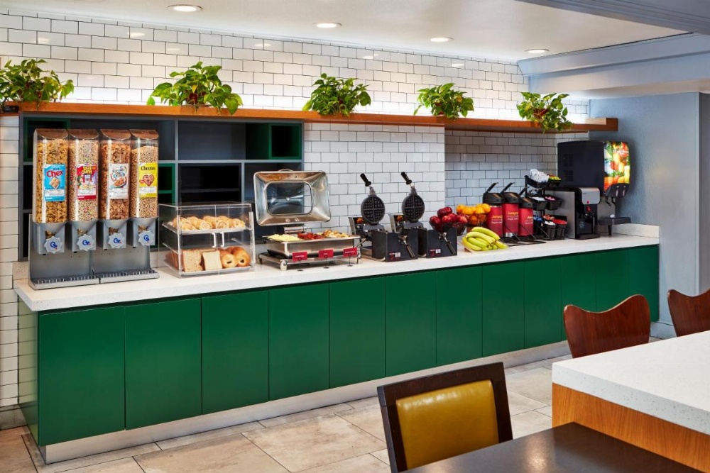 Best Western Plus Meridian Inn & Suites, Anaheim-Orange Image 7