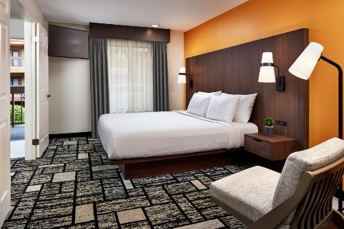 Best Western Plus Meridian Inn & Suites, Anaheim-Orange image 4